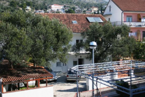 Apartments with a parking space Podaca, Makarska - 6050